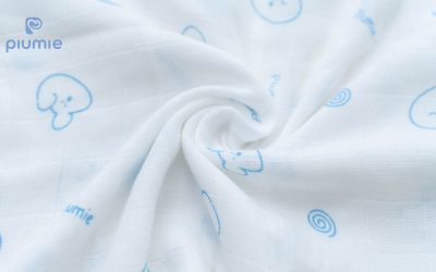 “Rẻ chưa chắc đã lành” – điều mọi mẹ nên biết khi chọn khăn sữa cho bé